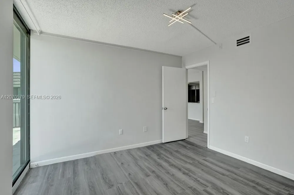 1101 River Reach Dr #511 Fort Lauderdale, FL 33315
