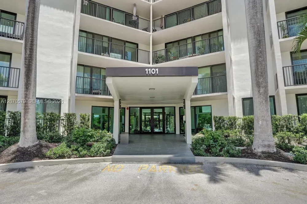 1101 River Reach Dr #511 Fort Lauderdale, FL 33315