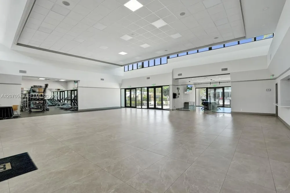1101 River Reach Dr #511 Fort Lauderdale, FL 33315