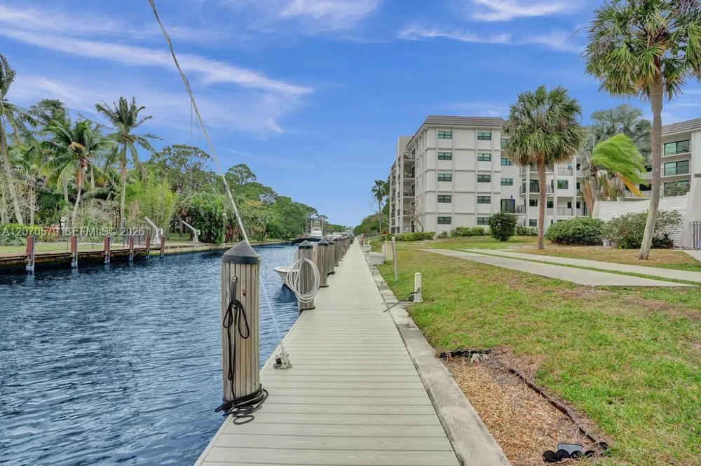 1101 River Reach Dr #511 Fort Lauderdale, FL 33315