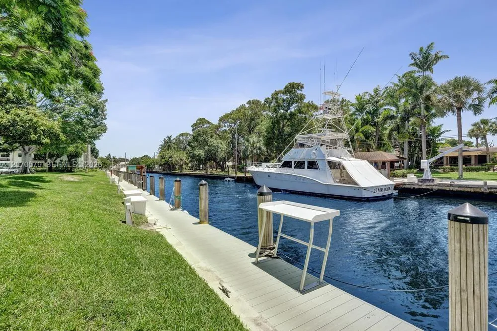 1101 River Reach Dr #511 Fort Lauderdale, FL 33315