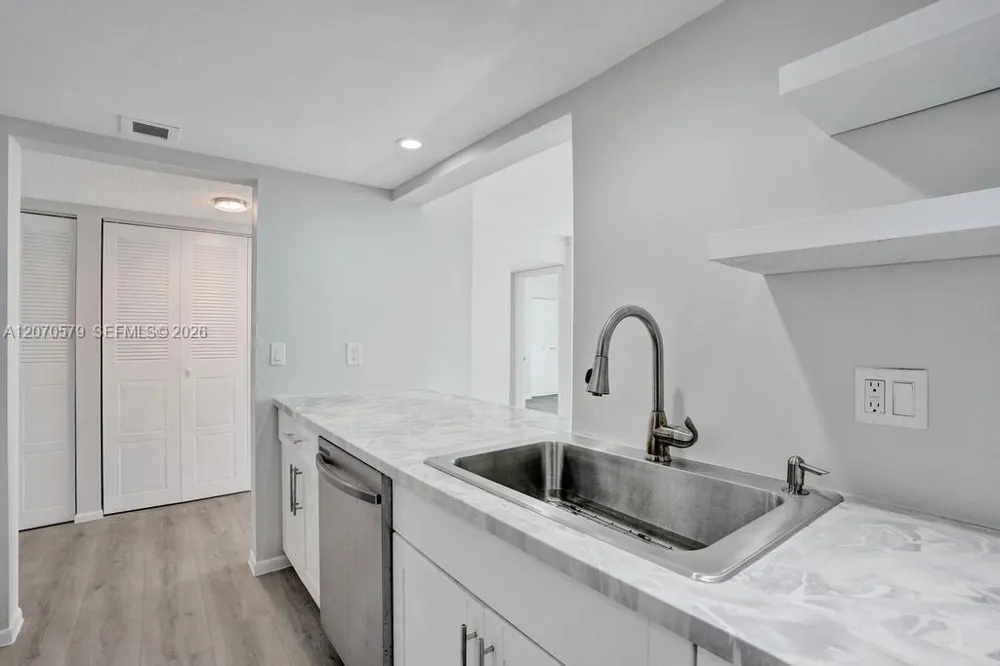 1101 River Reach Dr #511 Fort Lauderdale, FL 33315