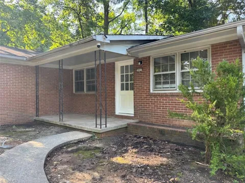 3907 Raintree Drive