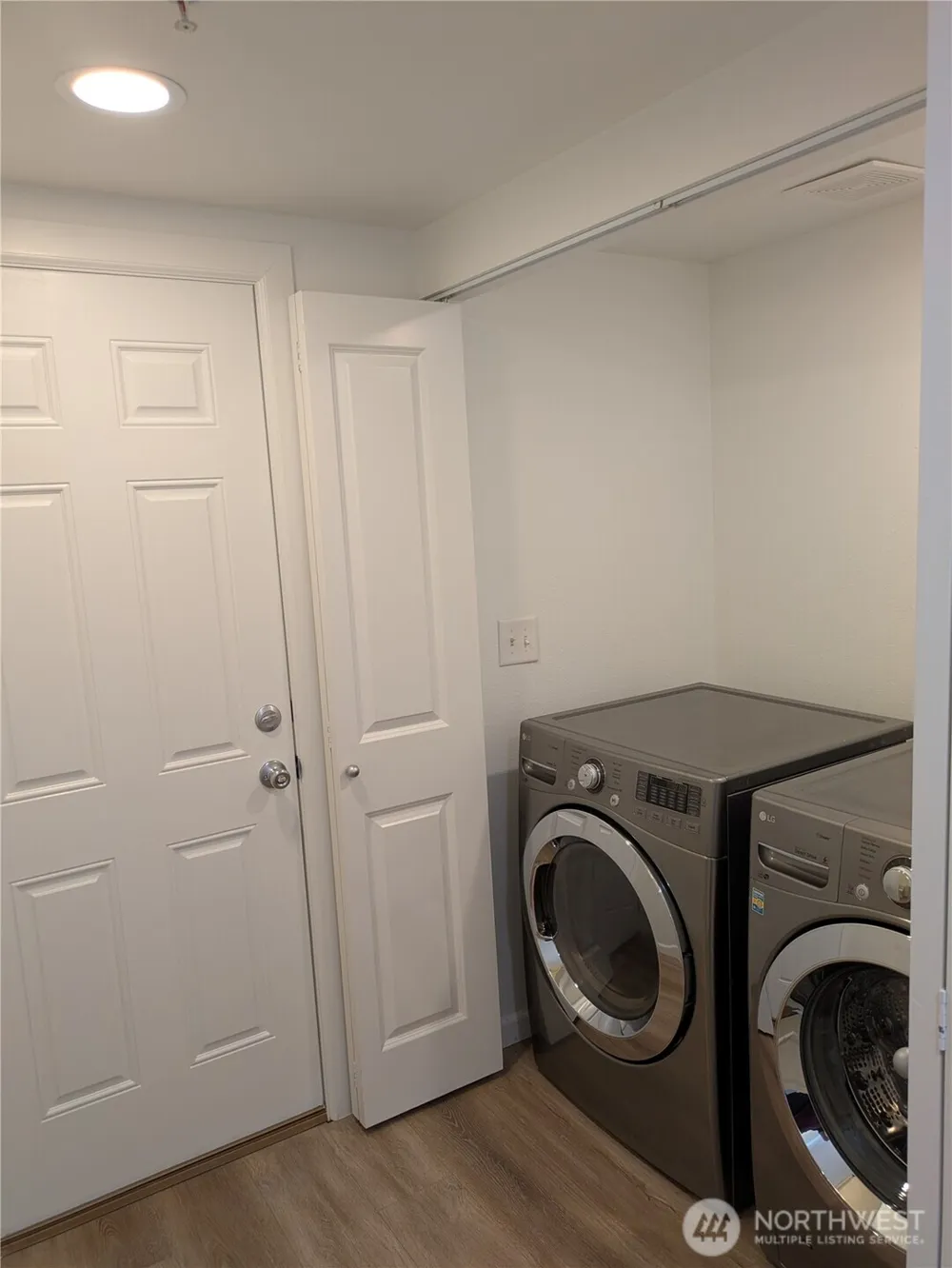 1221 65th Street SE #103 Auburn, WA 98092