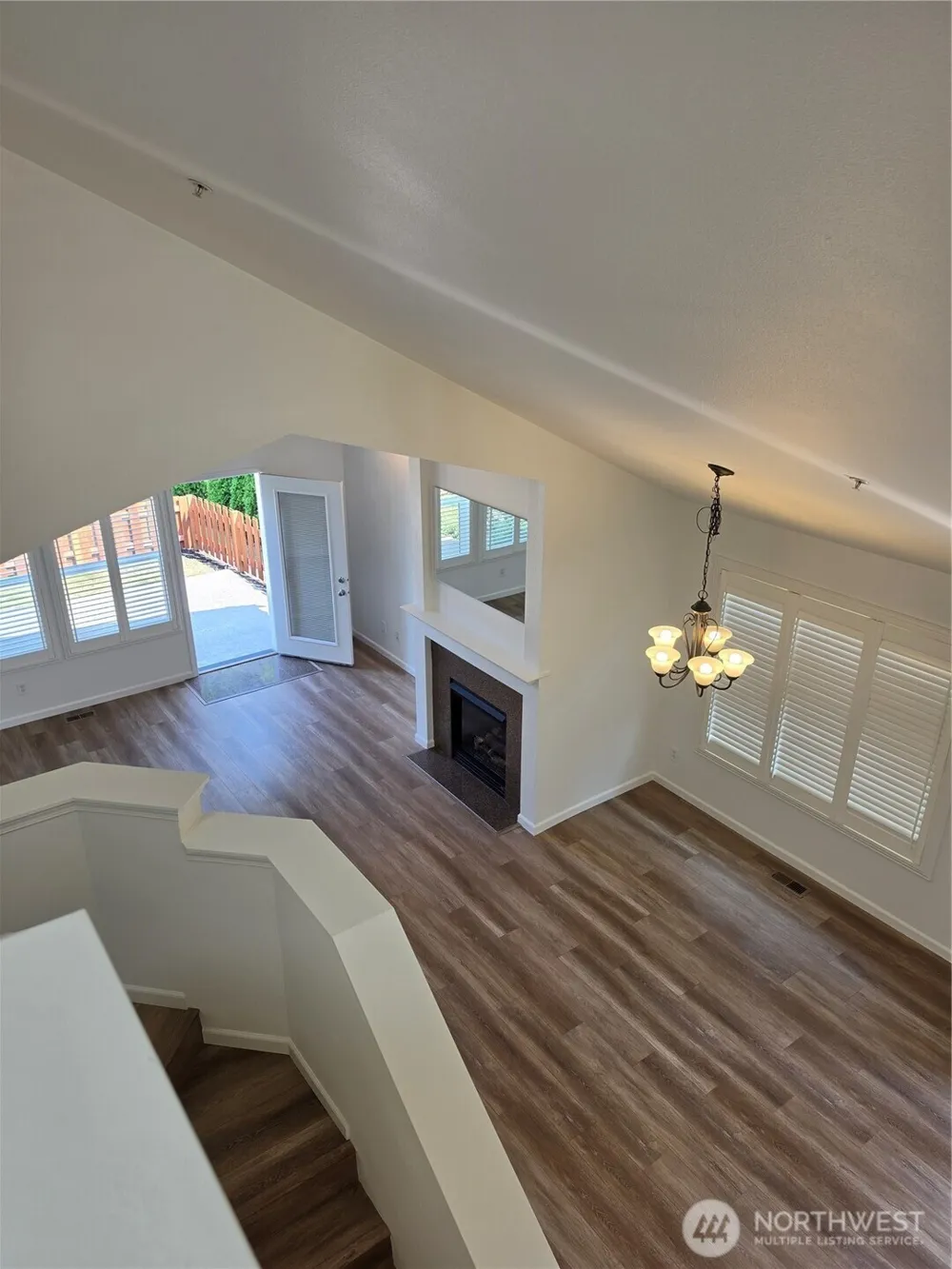 1221 65th Street SE #103 Auburn, WA 98092