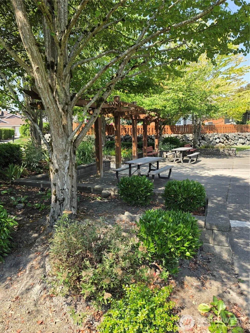 1221 65th Street SE #103 Auburn, WA 98092