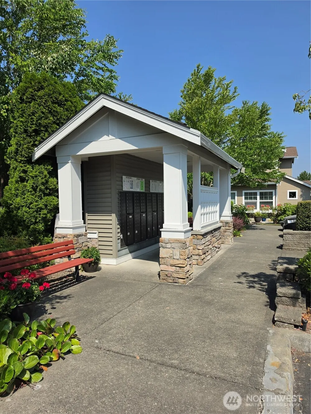 1221 65th Street SE #103 Auburn, WA 98092