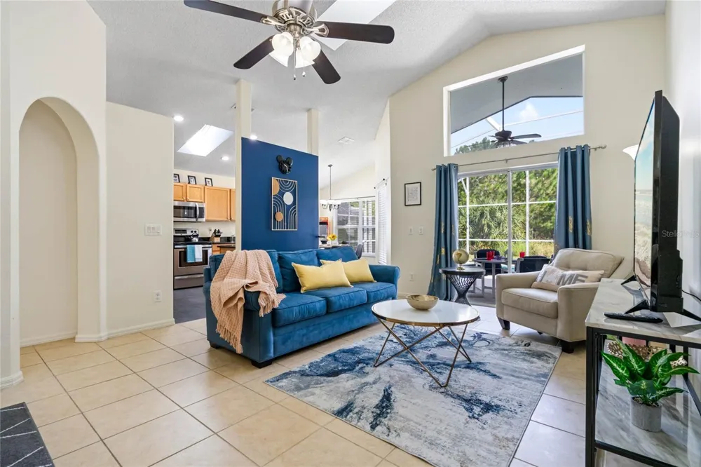2631 AUTUMN CREEK CIRCLE Kissimmee, FL 34747