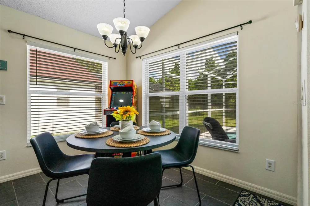 2631 AUTUMN CREEK CIRCLE Kissimmee, FL 34747