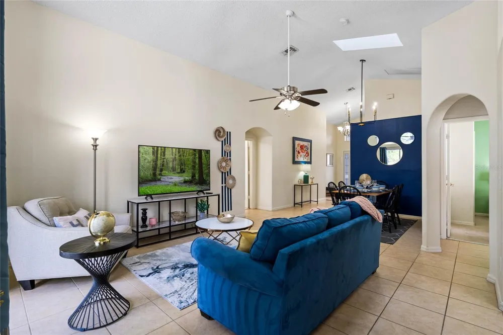 2631 AUTUMN CREEK CIRCLE Kissimmee, FL 34747