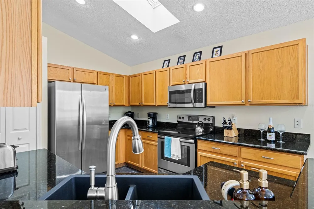 2631 AUTUMN CREEK CIRCLE Kissimmee, FL 34747