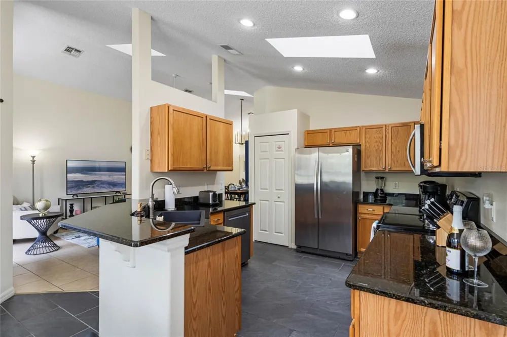 2631 AUTUMN CREEK CIRCLE Kissimmee, FL 34747