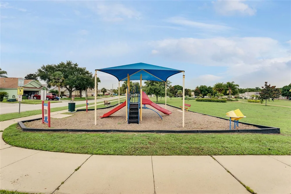 2631 AUTUMN CREEK CIRCLE Kissimmee, FL 34747