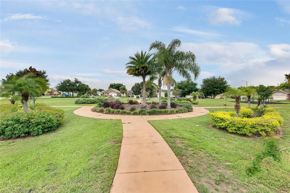 2631 AUTUMN CREEK CIRCLE Kissimmee, FL 34747