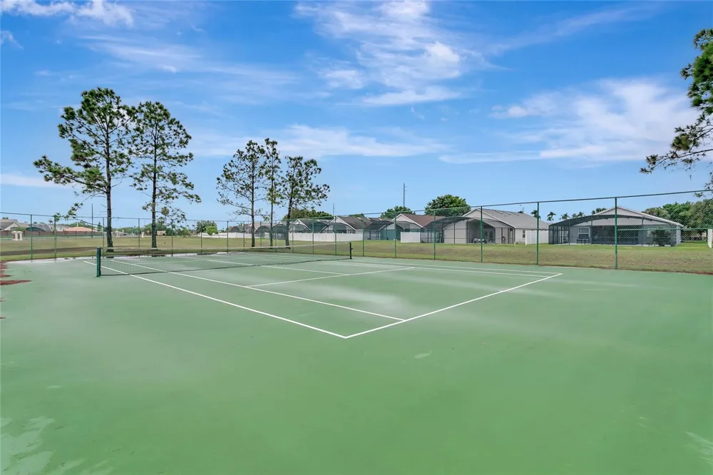 2631 AUTUMN CREEK CIRCLE Kissimmee, FL 34747