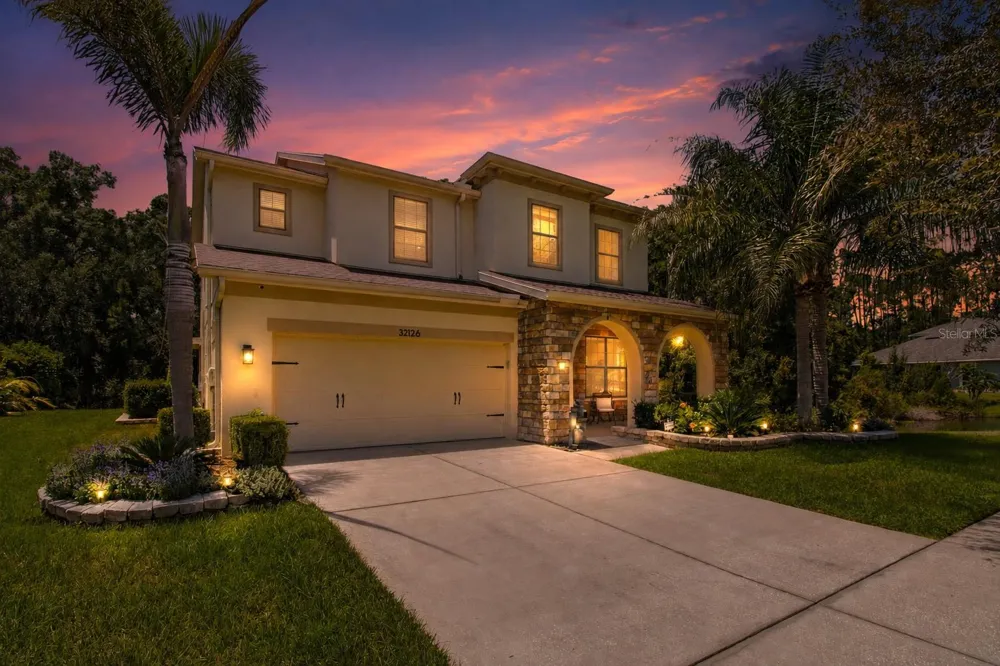 32126 GARDEN ALCOVE LOOP Wesley Chapel, FL 33545