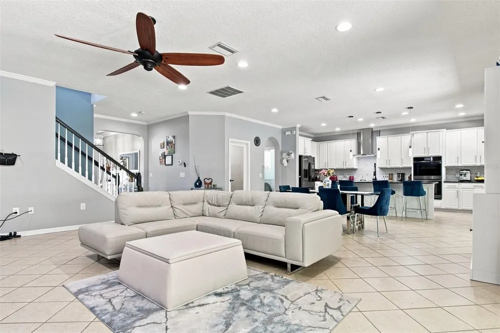 32126 GARDEN ALCOVE LOOP Wesley Chapel, FL 33545