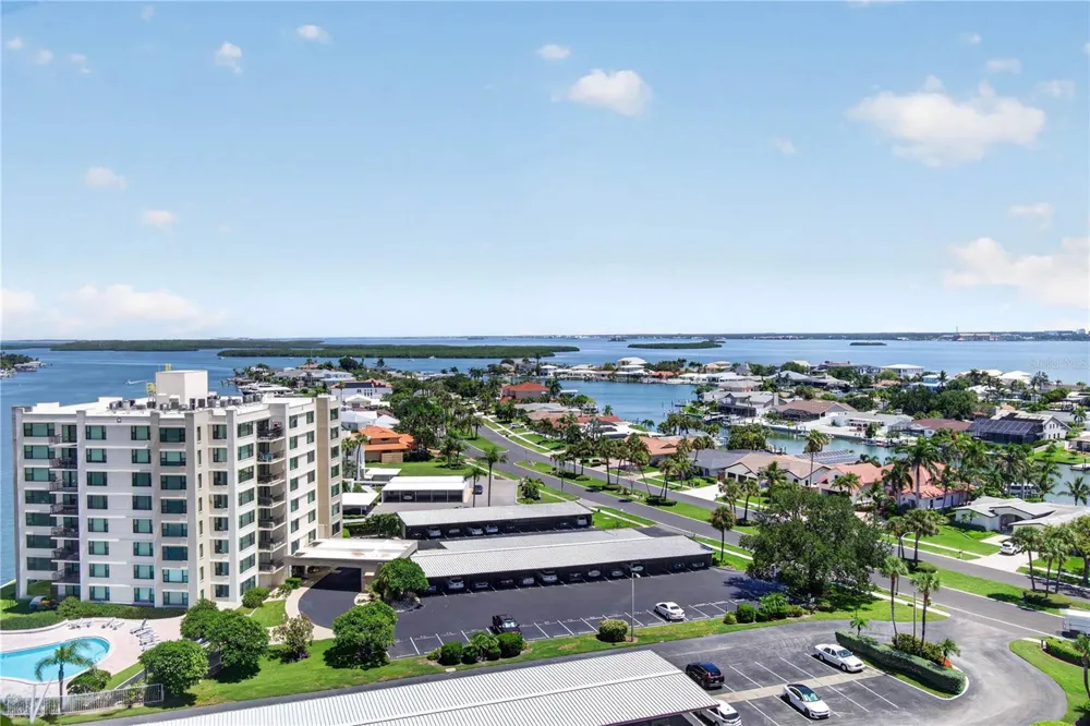 736 ISLAND WAY #1202 Clearwater Beach, FL 33767