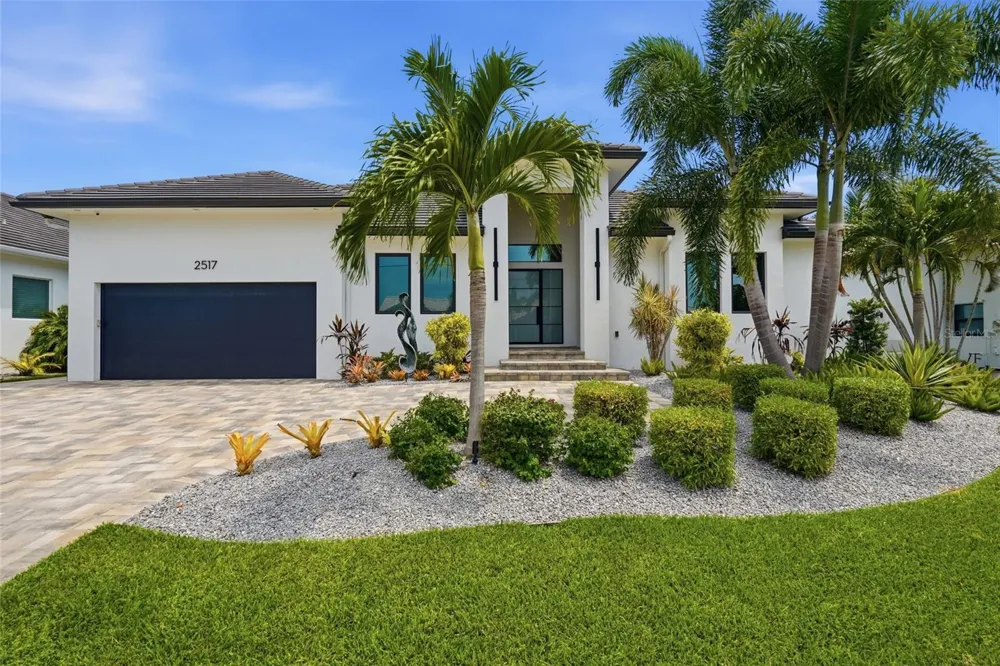 2517 RIO LARGO COURT Punta Gorda, FL 33950