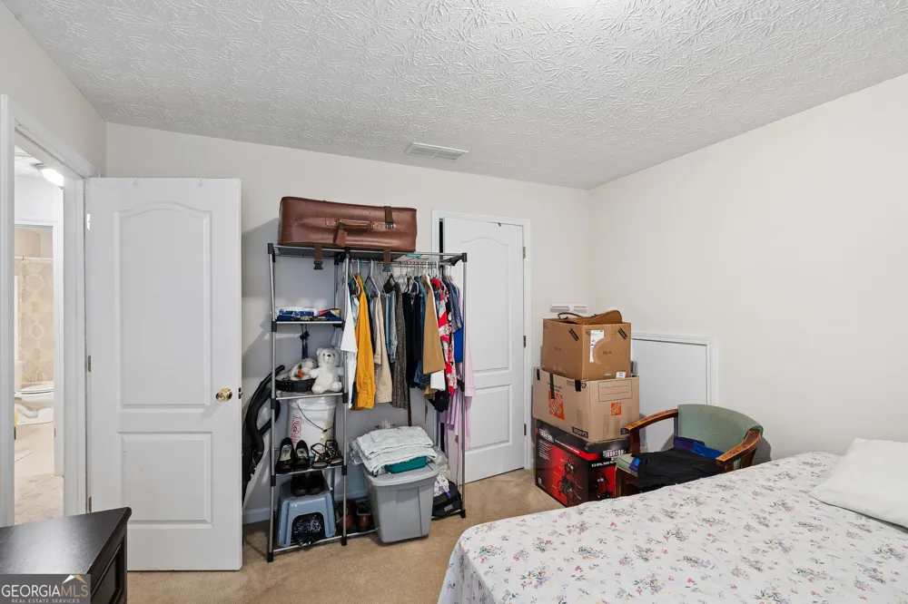 60 Victoria BLVD Oxford, GA 30054