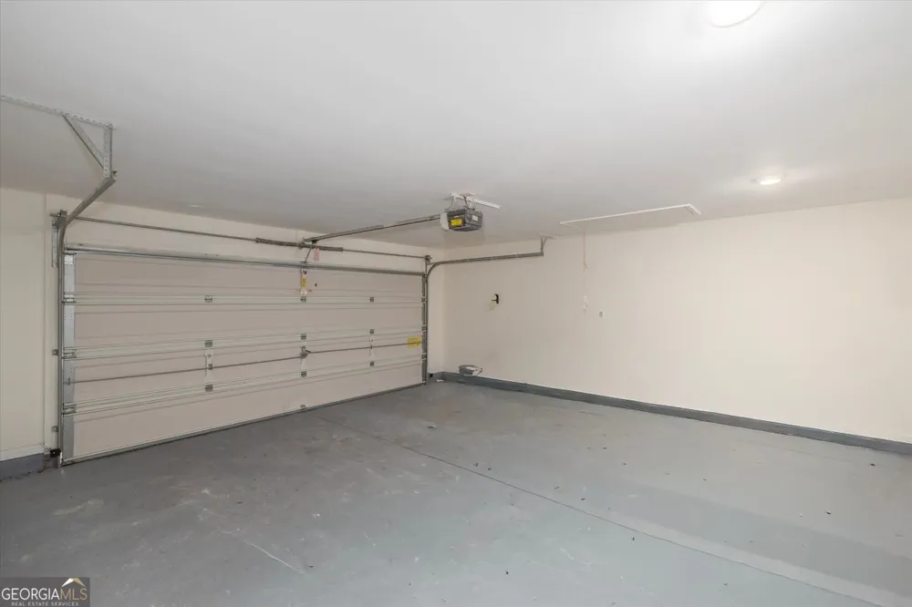 2191 Rockbridge RD Stone Mountain, GA 30087