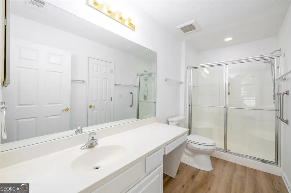 2191 Rockbridge RD Stone Mountain, GA 30087