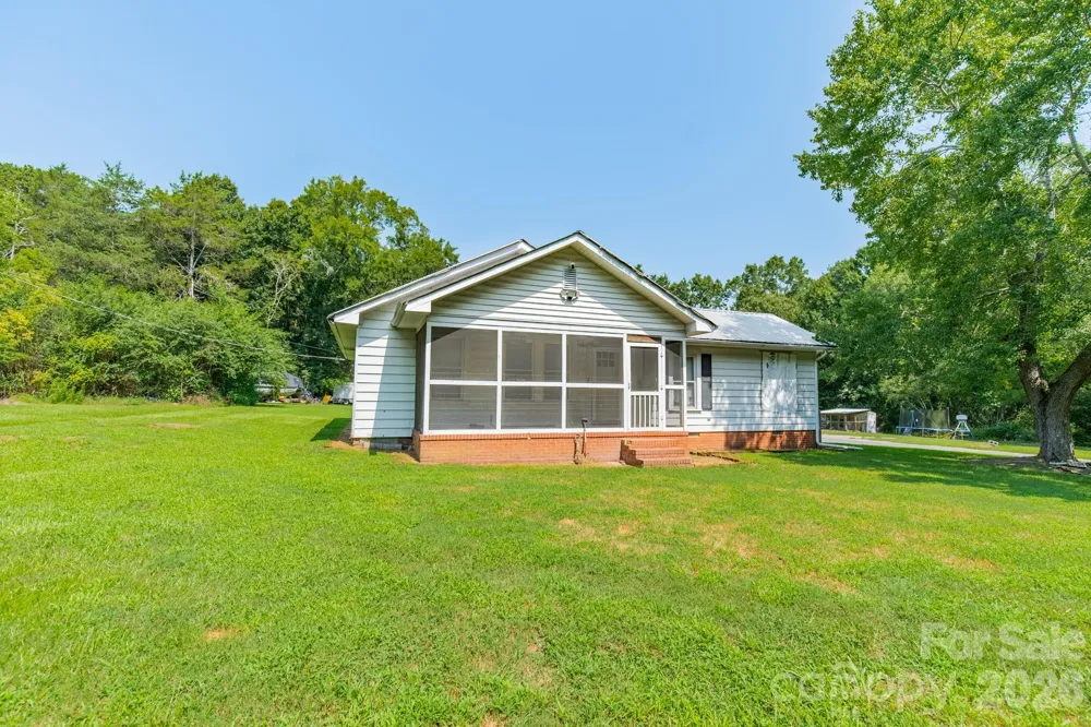 12976 Cabarrus Station Road Midland, NC 28107