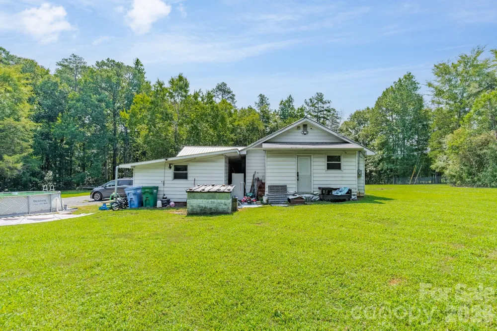 12976 Cabarrus Station Road Midland, NC 28107