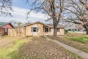 1721 Kay Avenue Bridgeport, TX 76426