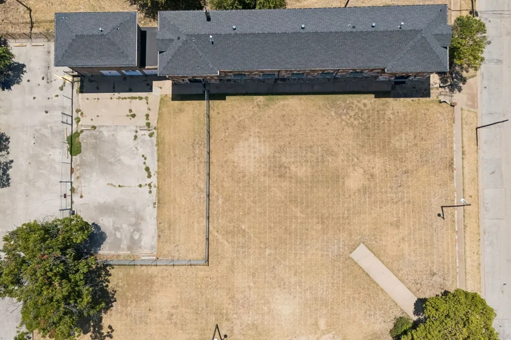 1200 E Maddox Avenue Fort Worth, TX 76104