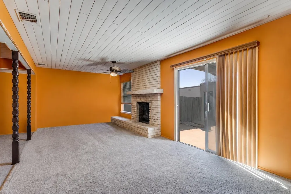 406 Amistad Boulevard Universal City, TX 78148