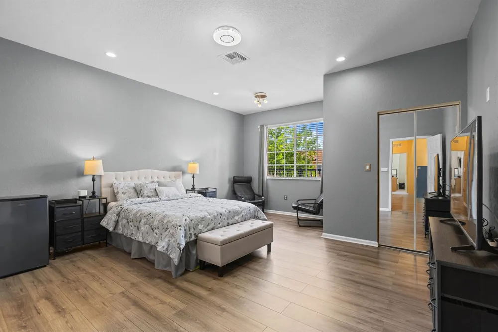 213 Las Brisas Circle Sunrise, FL 33326