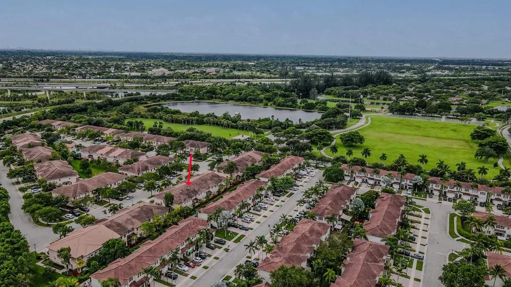213 Las Brisas Circle Sunrise, FL 33326
