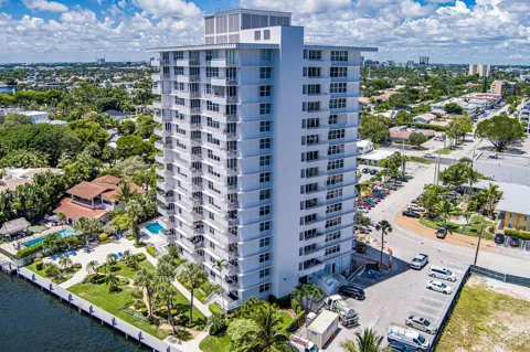 888 INTRACOASTAL DRIVE #3D