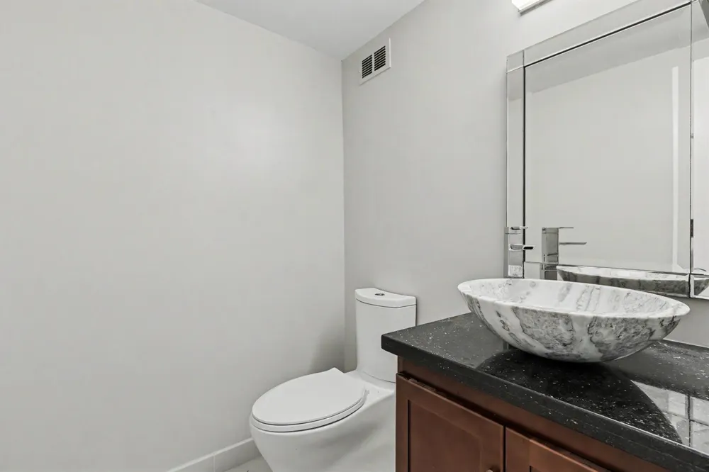 888 INTRACOASTAL DRIVE #3D Fort Lauderdale, FL 33304