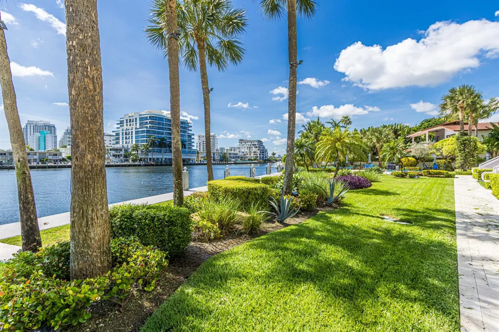888 INTRACOASTAL DRIVE #3D Fort Lauderdale, FL 33304