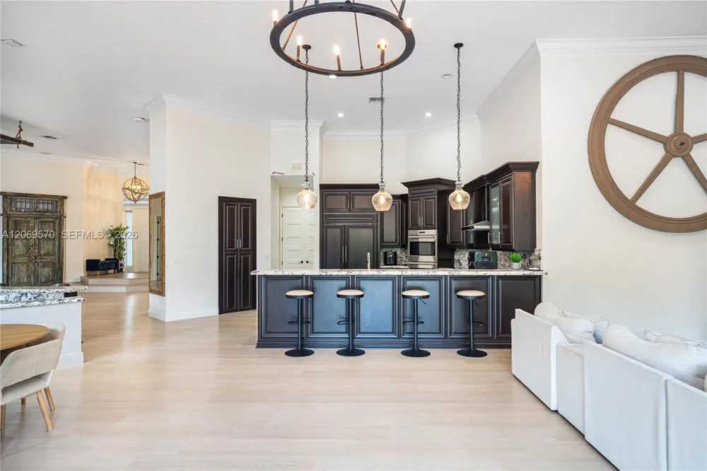 10961 SW 31st Davie, FL 33328