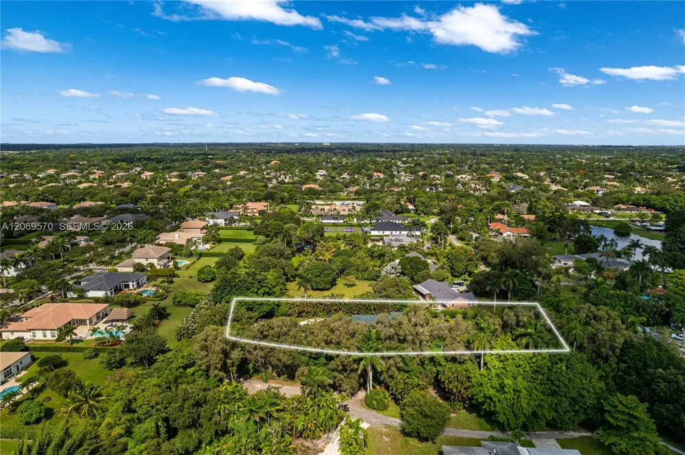10961 SW 31st Davie, FL 33328