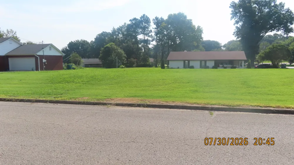 19 Wallace Cv Jackson, TN 38305
