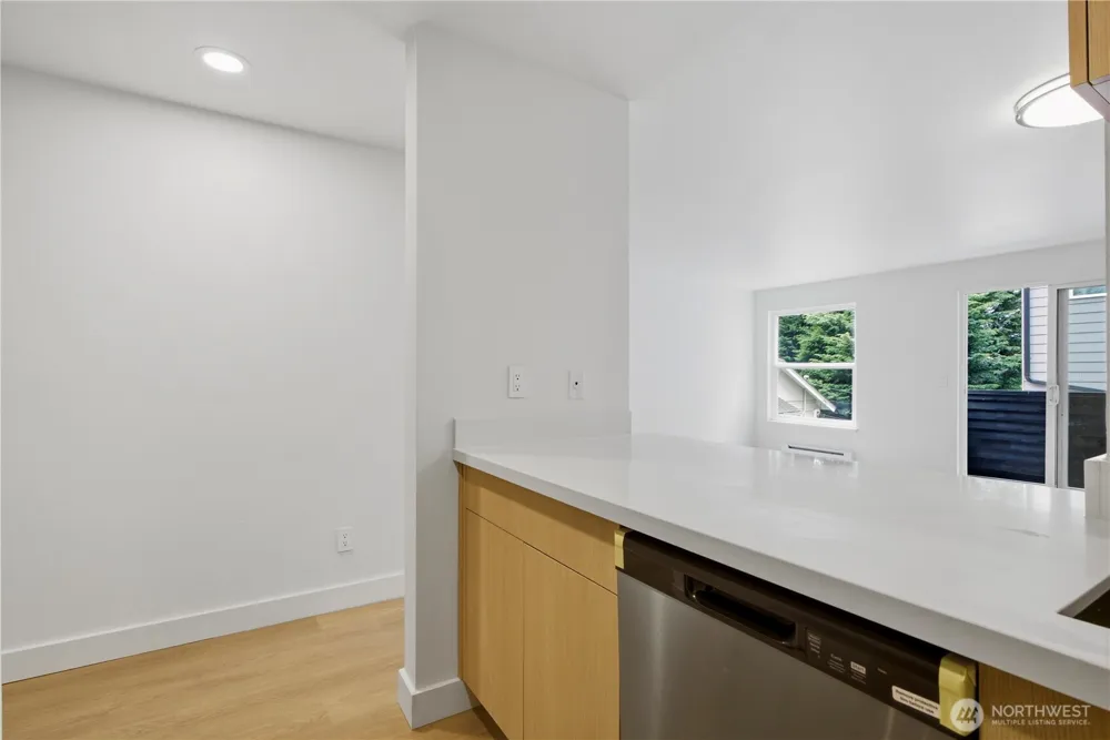 10732 Stone Avenue #2 Seattle, WA 98133