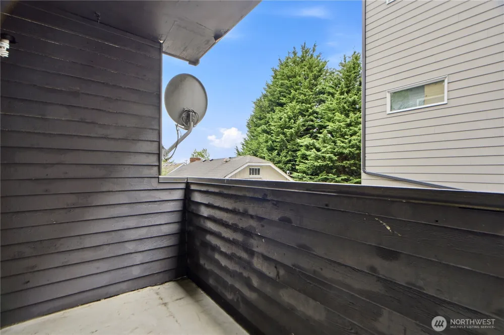 10732 Stone Avenue #2 Seattle, WA 98133