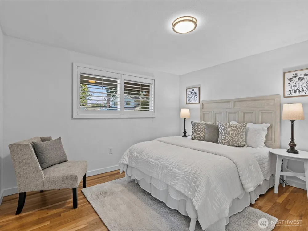 22628 87th Avenue W Edmonds, WA 98026