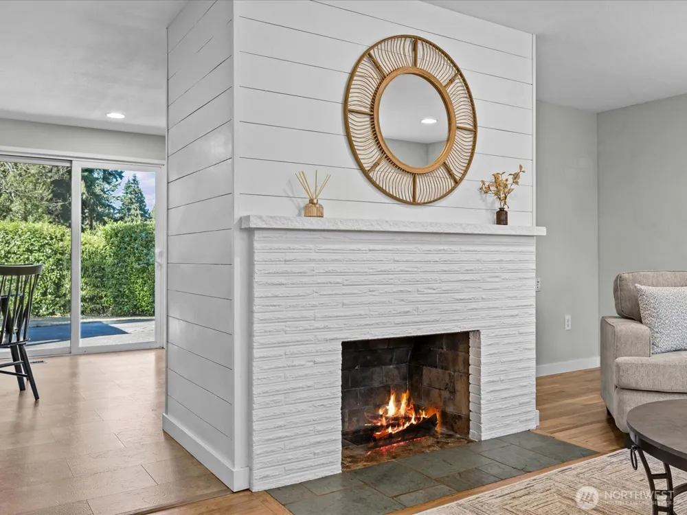 22628 87th Avenue W Edmonds, WA 98026