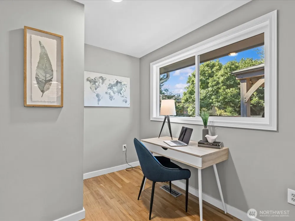 22628 87th Avenue W Edmonds, WA 98026