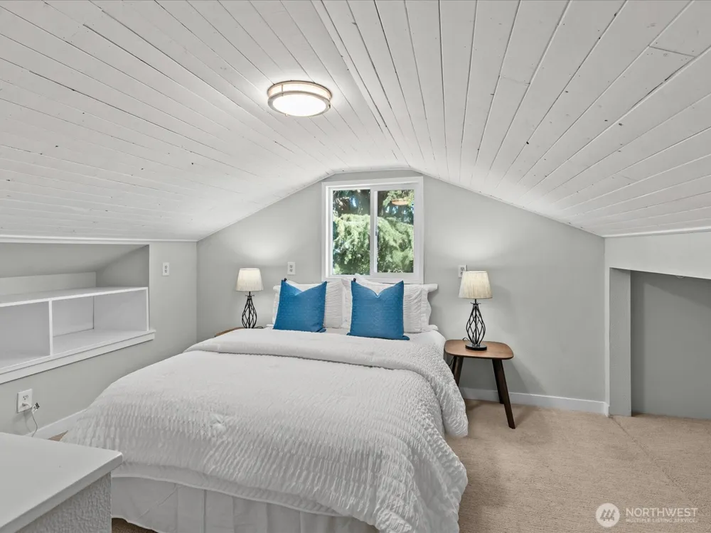 22628 87th Avenue W Edmonds, WA 98026