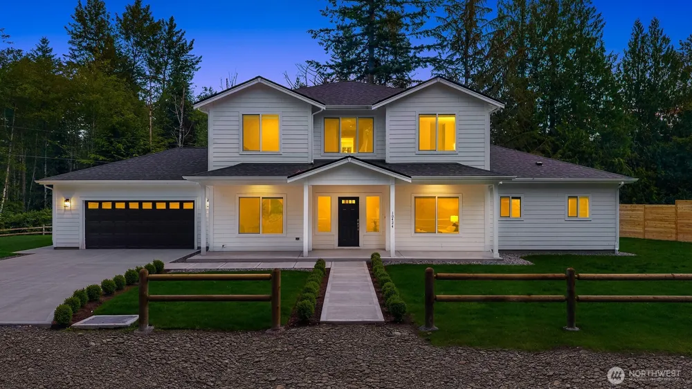 10424 348th Avenue SE Snoqualmie, WA 98065