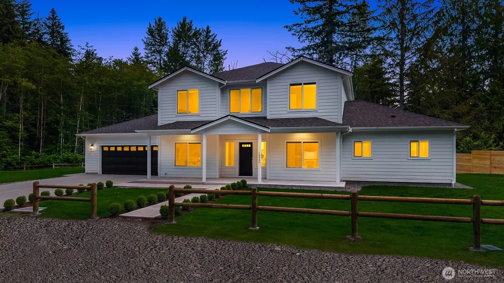 10424 348th Avenue SE Snoqualmie, WA 98065