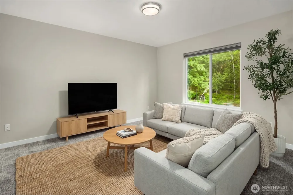 10424 348th Avenue SE Snoqualmie, WA 98065