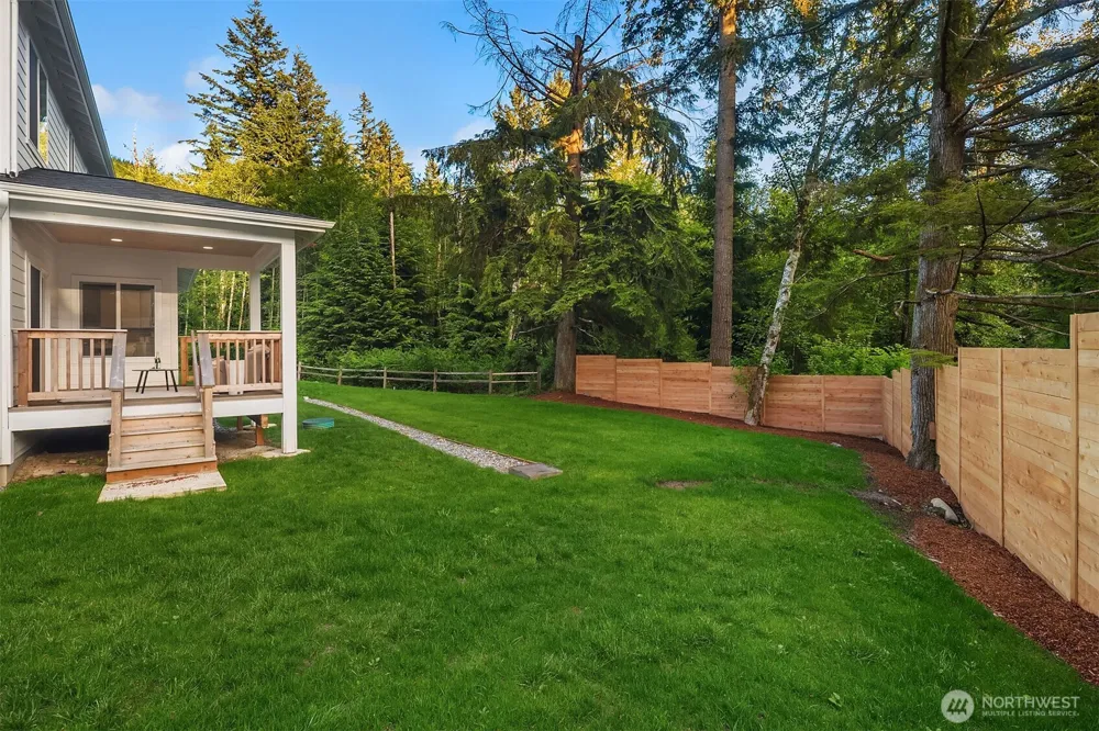 10424 348th Avenue SE Snoqualmie, WA 98065