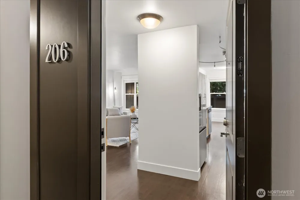 22910 90th Avenue W #D206 Edmonds, WA 98026